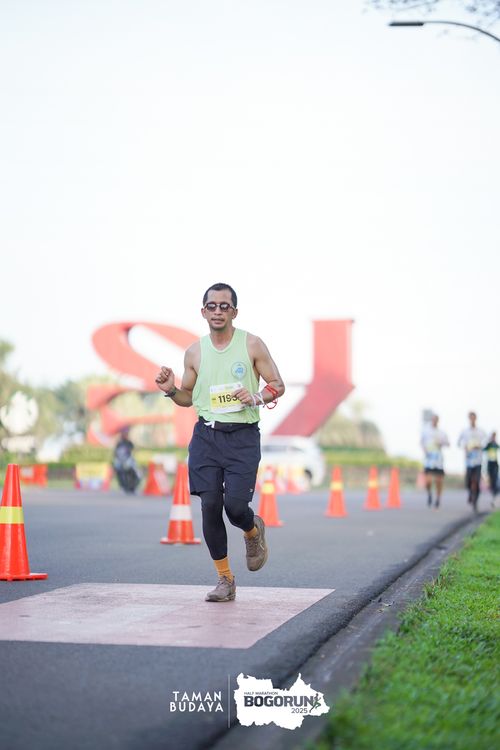 Race photo from Taman Budaya x BOGORUN 2025