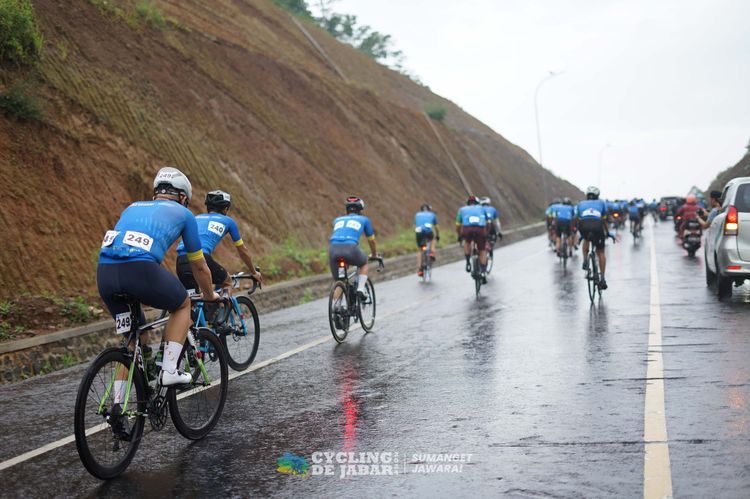 Race photo from Cycling de Jabar 2024