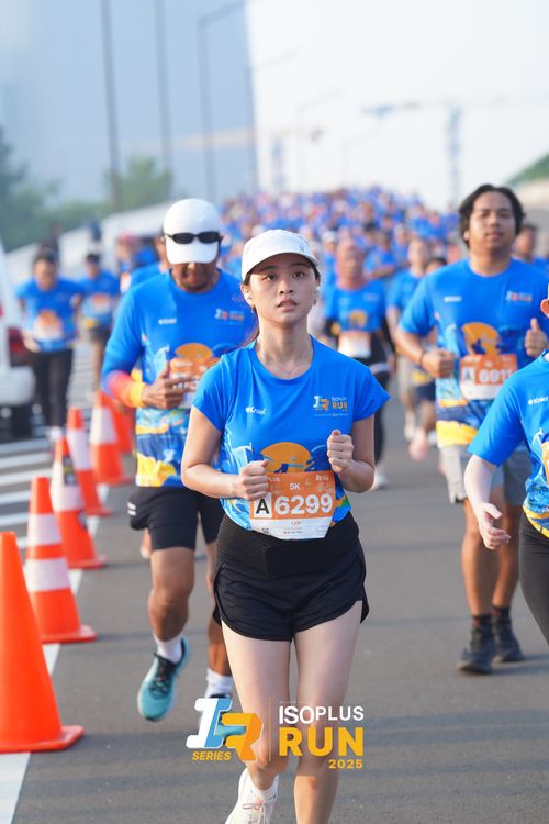 Race photo from ISOPLUS RUN 2025 - JAKARTA