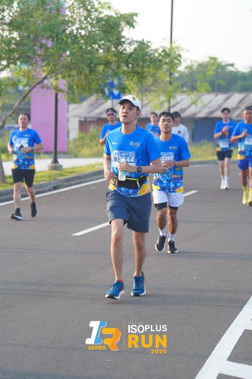 Race photo from ISOPLUS RUN 2025 - JAKARTA