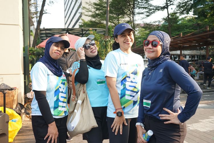 Race photo from Lari Bareng Yuk!