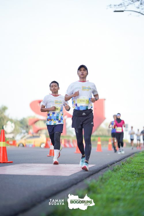 Race photo from Taman Budaya x BOGORUN 2025