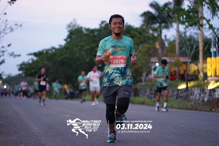 Race photo from Arutmin Borneo Run 2024