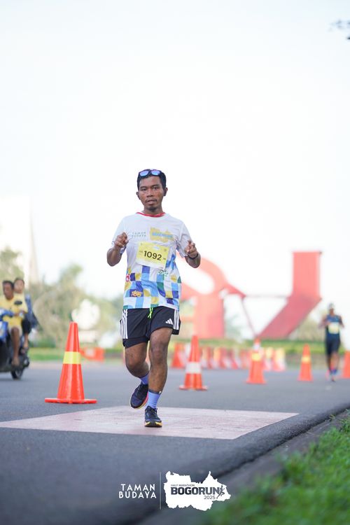 Race photo from Taman Budaya x BOGORUN 2025
