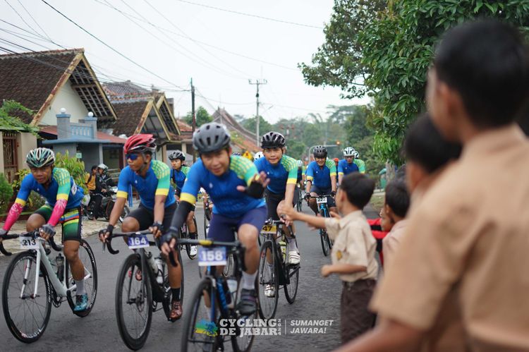 Race photo from Cycling de Jabar 2024
