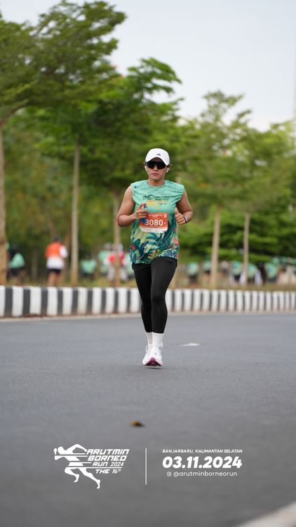 Race photo from Arutmin Borneo Run 2024
