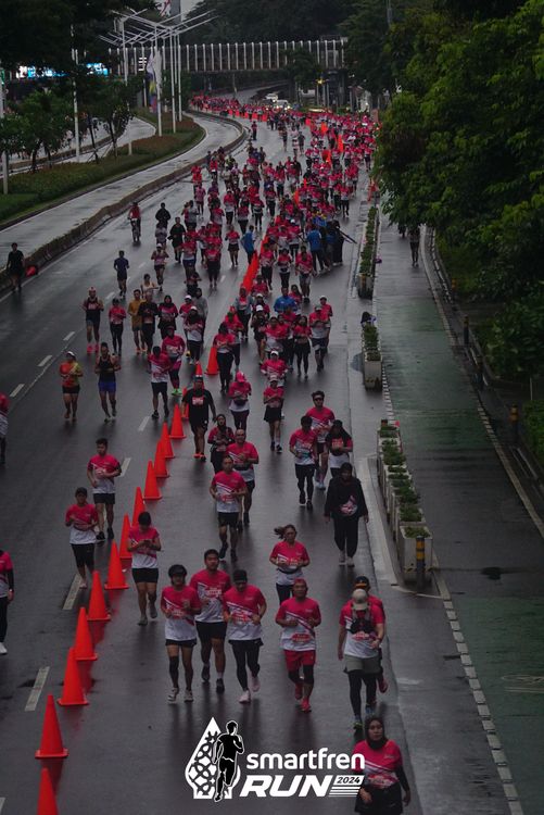 Race photo from Smartfren Run 2024