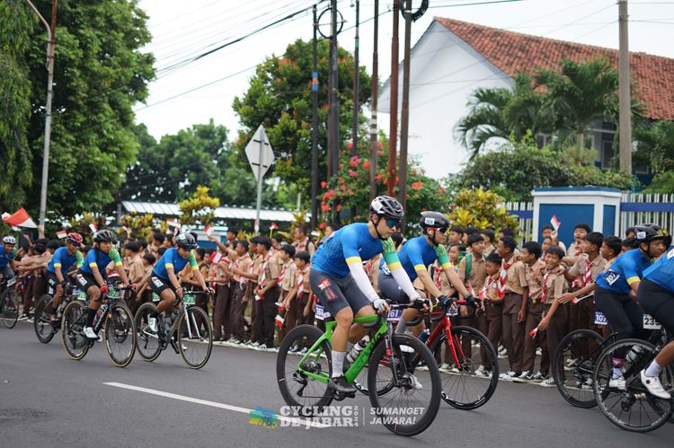 Race photo from Cycling de Jabar 2024