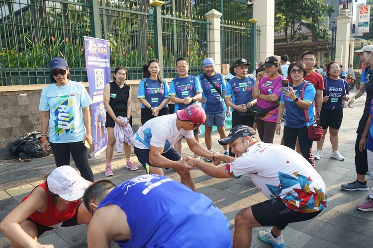 Race photo from Lari Bareng Yuk!
