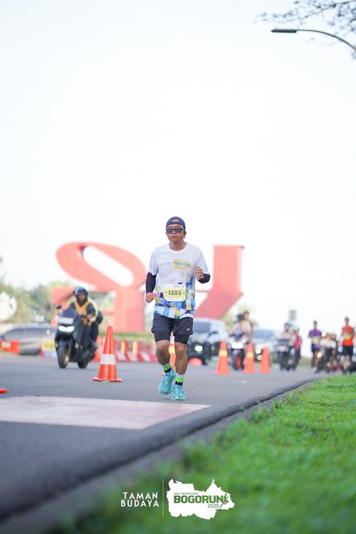 Race photo from Taman Budaya x BOGORUN 2025