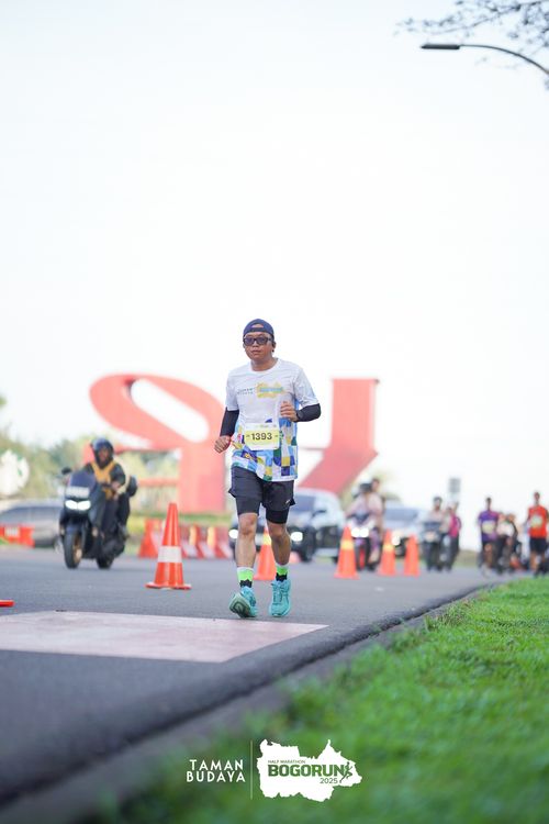 Race photo from Taman Budaya x BOGORUN 2025