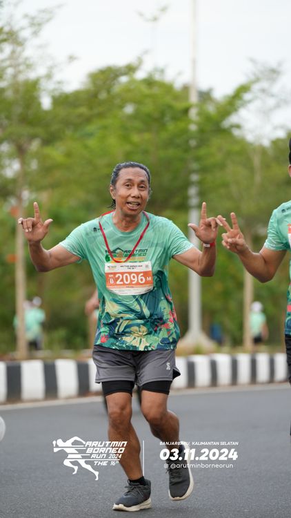 Race photo from Arutmin Borneo Run 2024