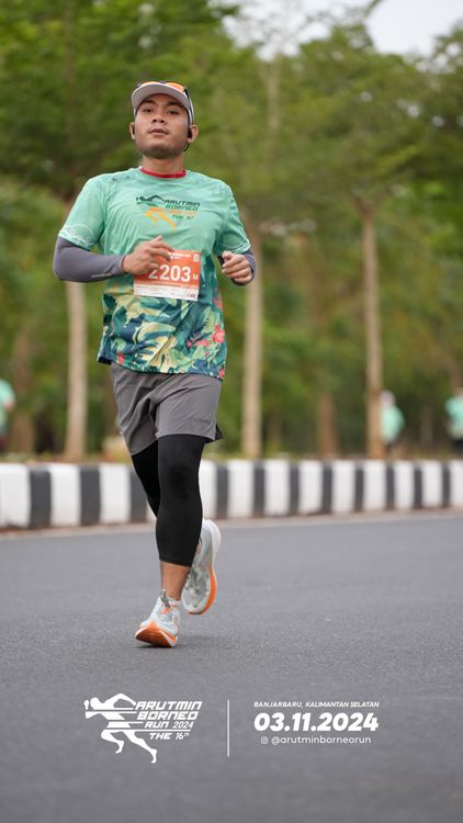 Race photo from Arutmin Borneo Run 2024