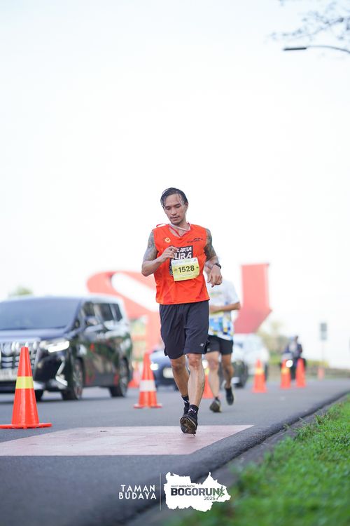 Race photo from Taman Budaya x BOGORUN 2025