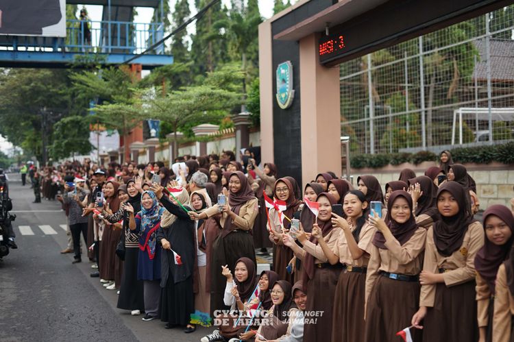 Race photo from Cycling de Jabar 2024