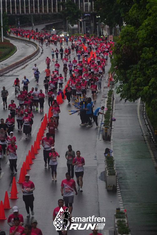 Race photo from Smartfren Run 2024