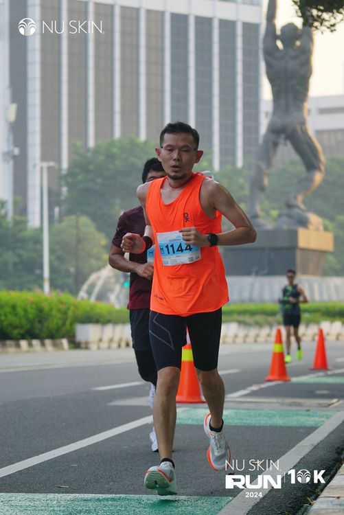 Race photo from Nu Skin Run 10K