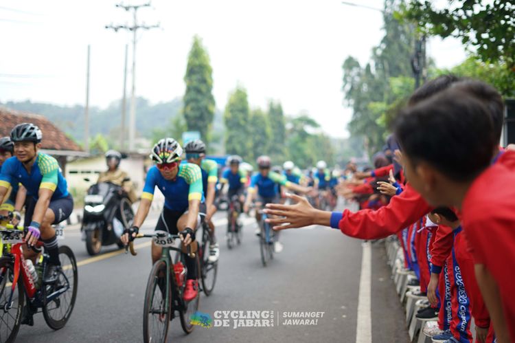 Race photo from Cycling de Jabar 2024