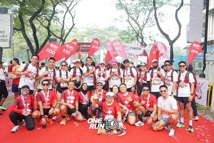 Race photo from ONE RUN 10 K
