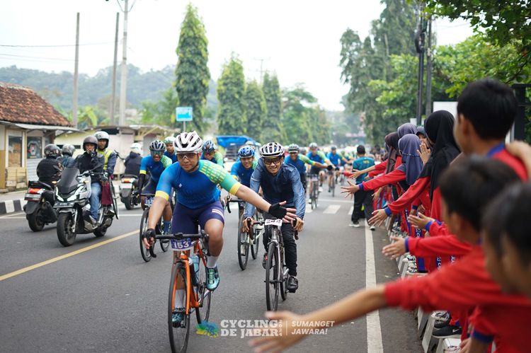 Race photo from Cycling de Jabar 2024