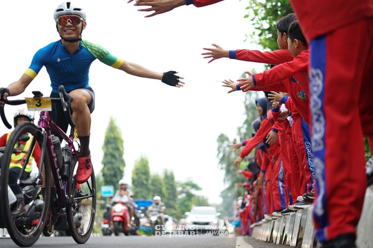 Race photo from Cycling de Jabar 2024