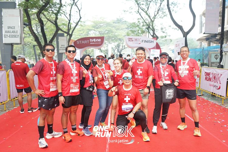 Race photo from ONE RUN 10 K