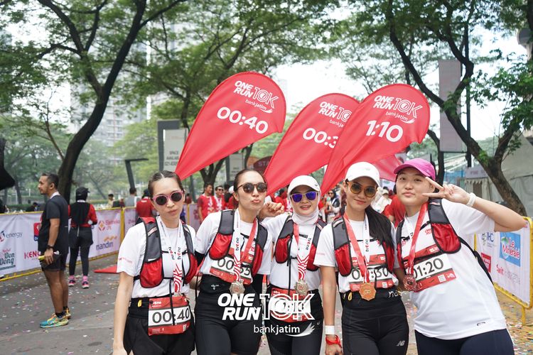 Race photo from ONE RUN 10 K