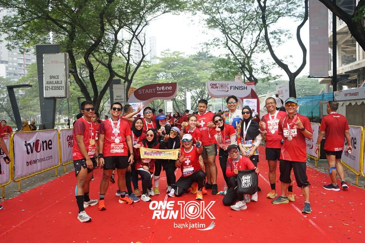 Race photo from ONE RUN 10 K