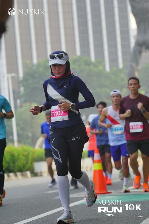 Race photo from Nu Skin Run 10K