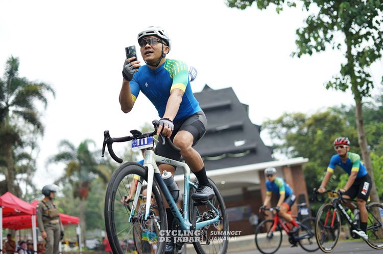 Race photo from Cycling de Jabar 2024