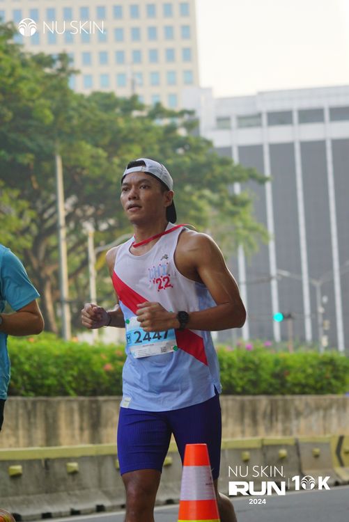 Race photo from Nu Skin Run 10K