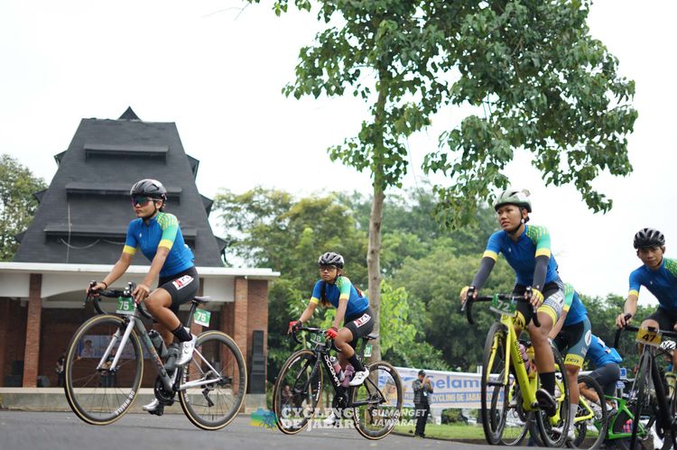 Race photo from Cycling de Jabar 2024