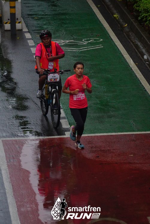Race photo from Smartfren Run 2024