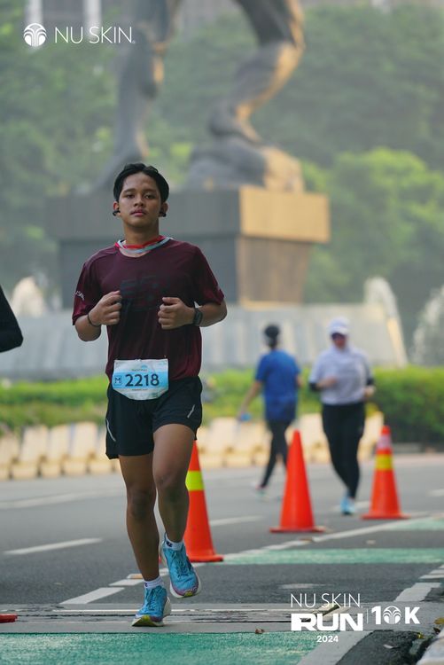 Race photo from Nu Skin Run 10K