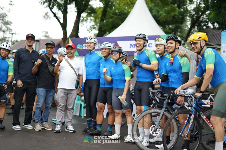 Race photo from Cycling de Jabar 2024