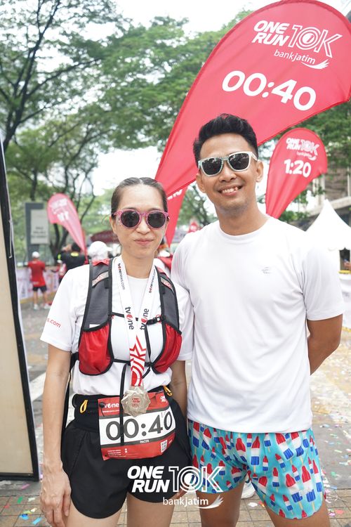 Race photo from ONE RUN 10 K