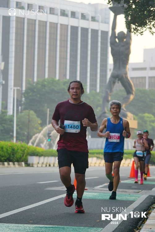 Race photo from Nu Skin Run 10K