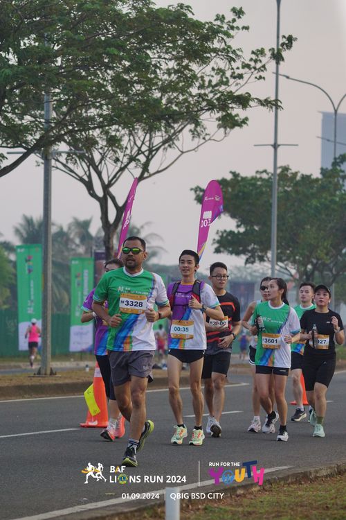 Race photo from BAF LIONS RUN 2024