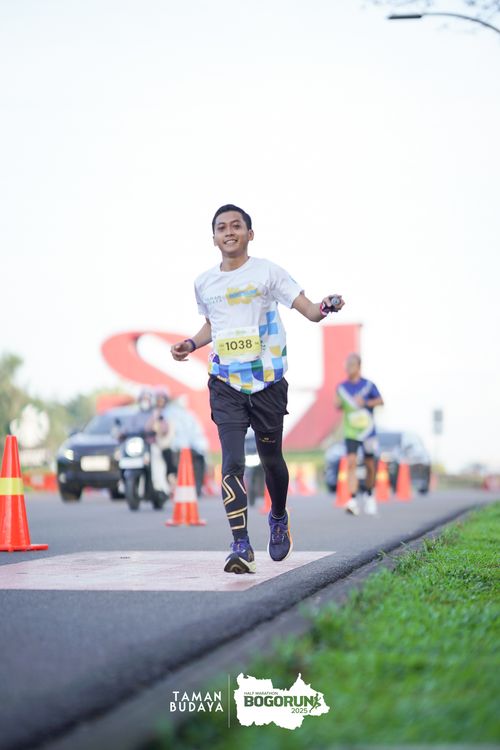 Race photo from Taman Budaya x BOGORUN 2025