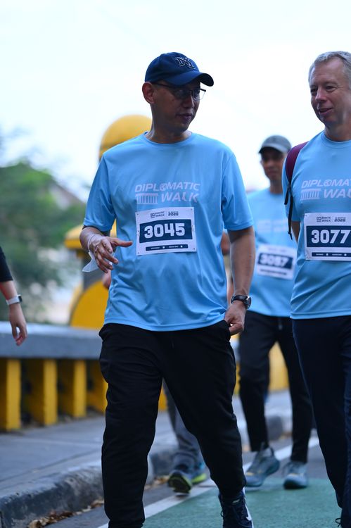 Race photo from KEMLU RUN 2025