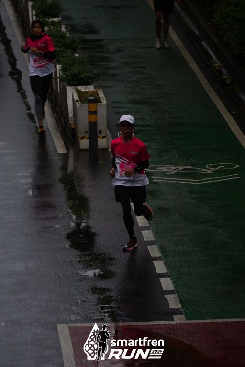 Race photo from Smartfren Run 2024