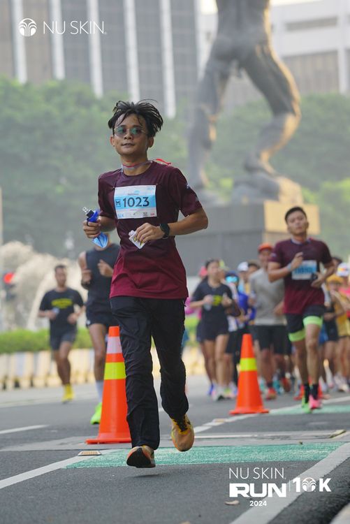 Race photo from Nu Skin Run 10K