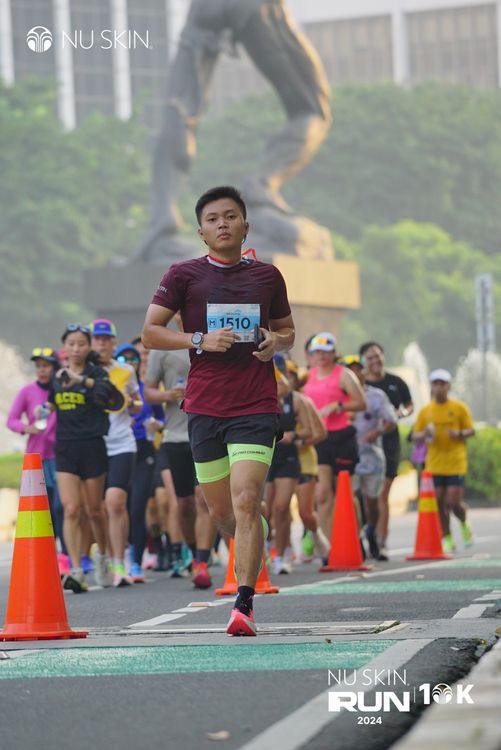 Race photo from Nu Skin Run 10K