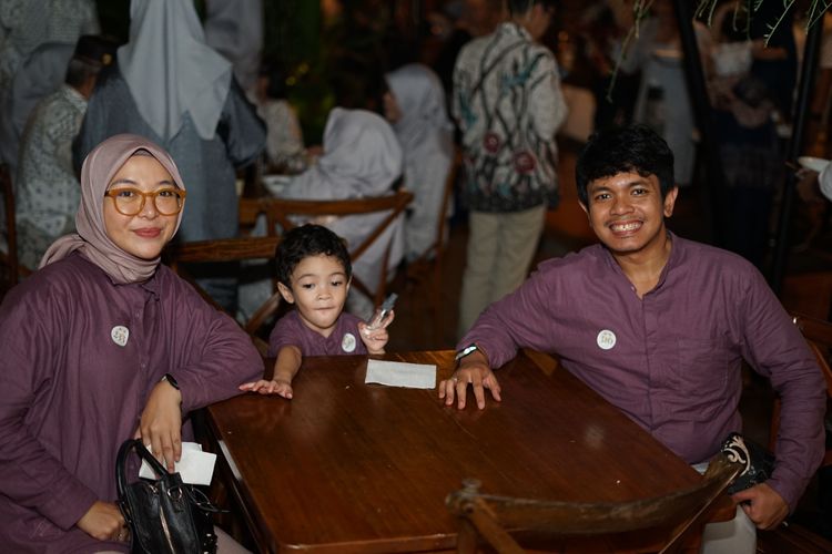 Race photo from Pernikahan Safira & Mugi