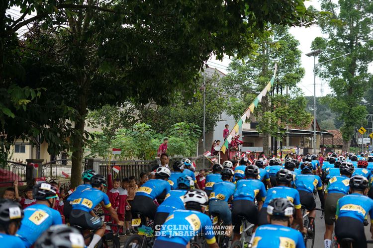 Race photo from Cycling de Jabar 2024