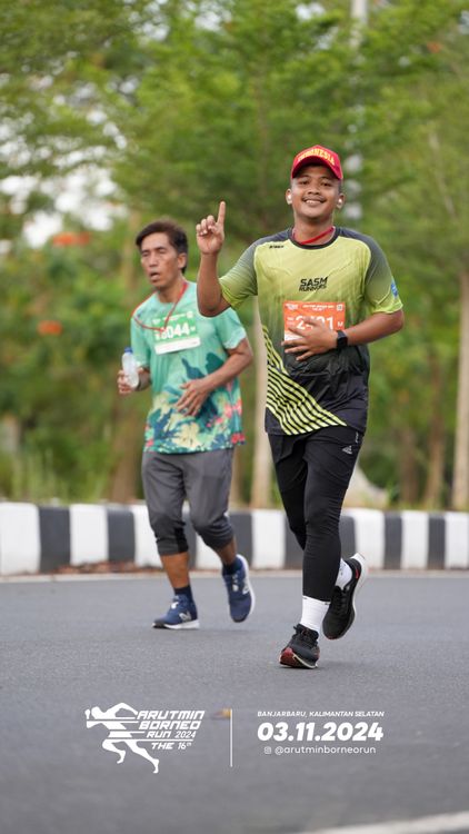 Race photo from Arutmin Borneo Run 2024