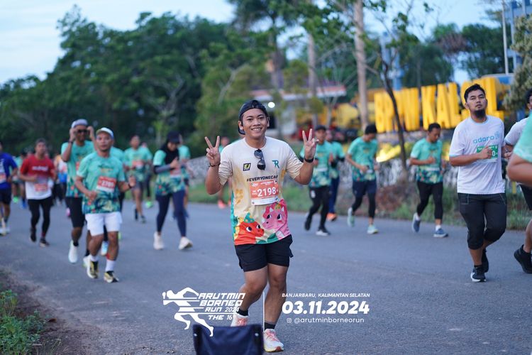 Race photo from Arutmin Borneo Run 2024