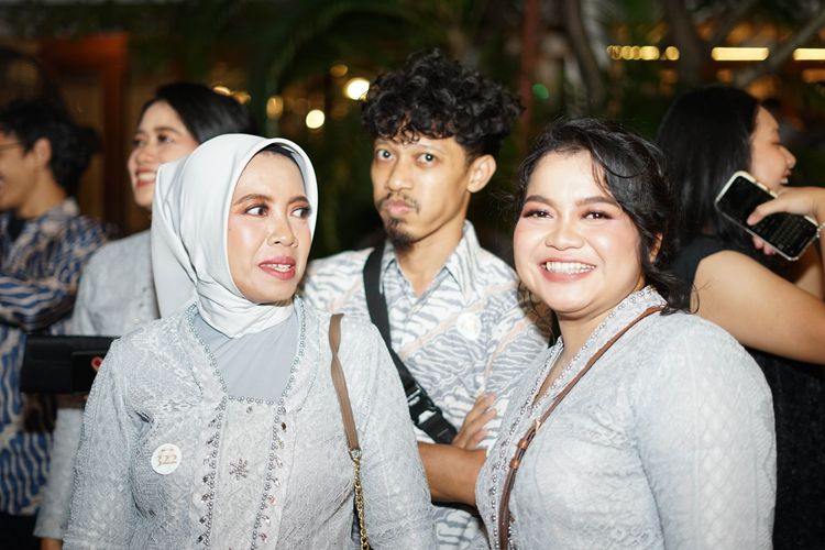 Race photo from Pernikahan Safira & Mugi