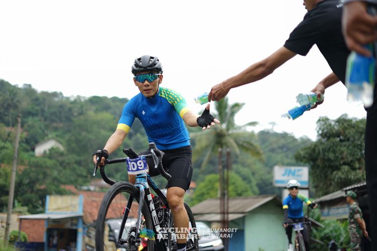 Race photo from Cycling de Jabar 2024