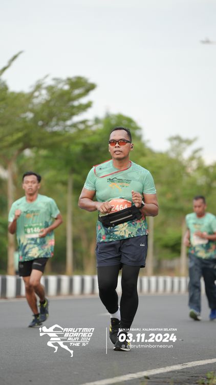Race photo from Arutmin Borneo Run 2024
